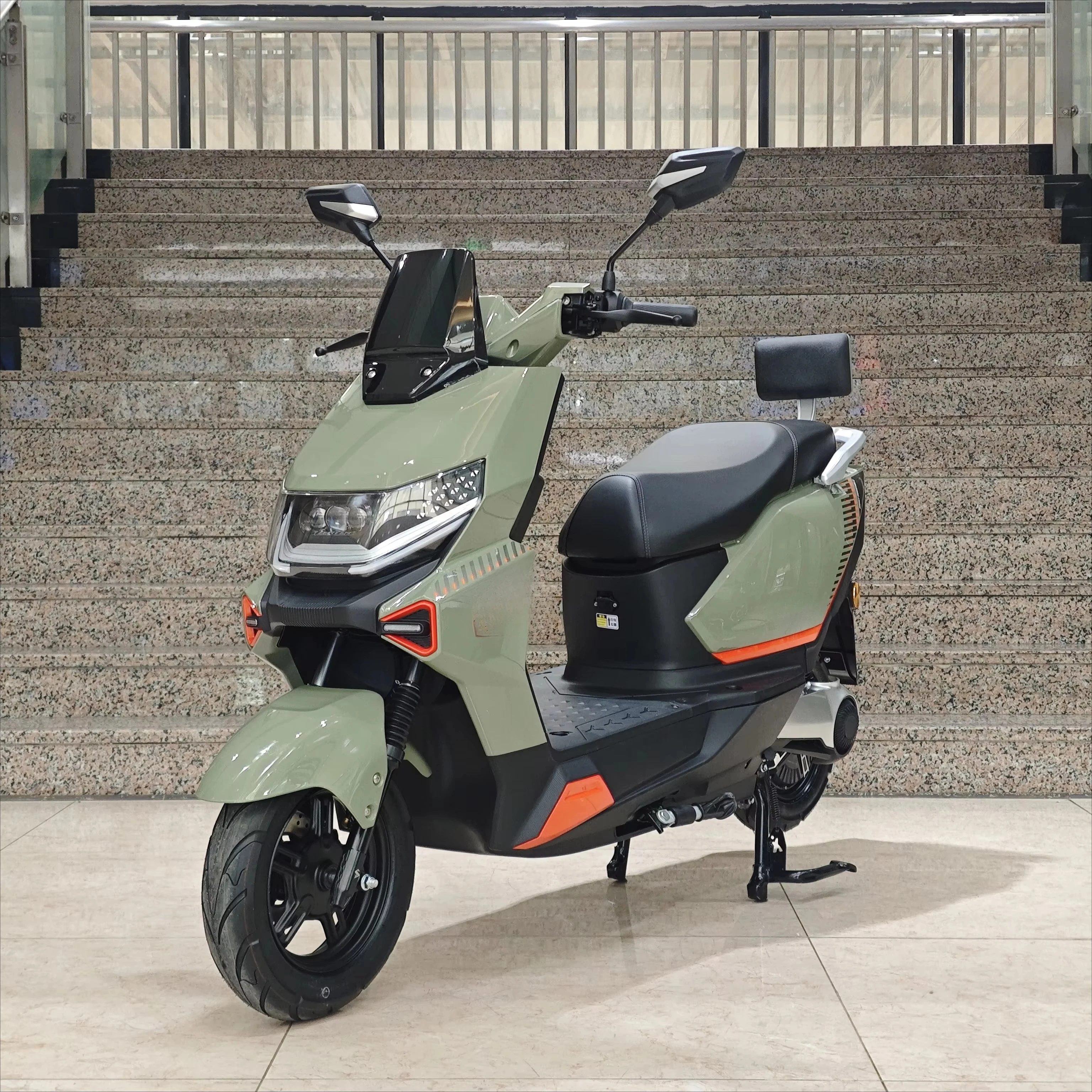 SXLL 48 فولت 60 فولت 72 فولت 1500 واط 65 kmph عالية السرعة دراجة نارية كهربائية الكبار دراجة نارية كهربائية سكوتر دراجة نارية كهربائية #4