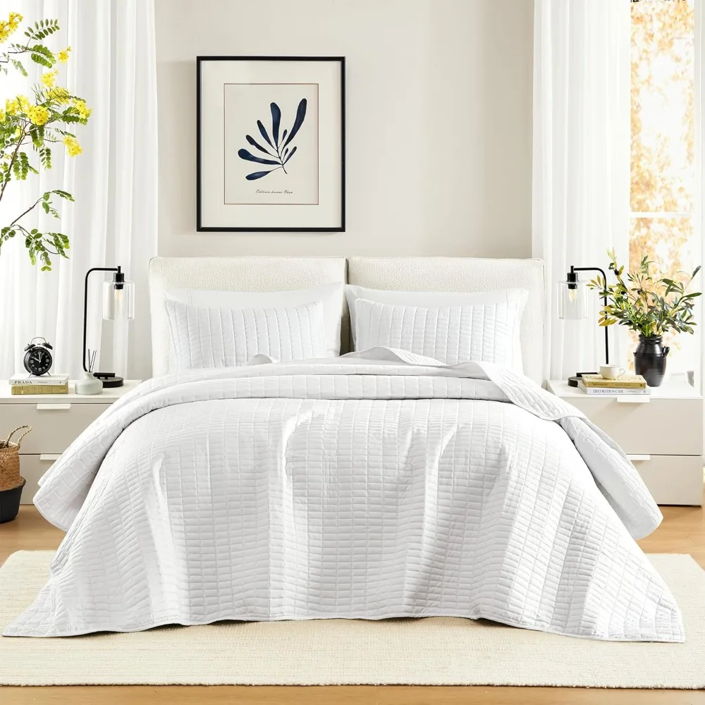 

Spaces White Oversized King Quilt Set 120x118 Bedspread Quilted Summer Lightweight Microfiber Bedding Coverlet