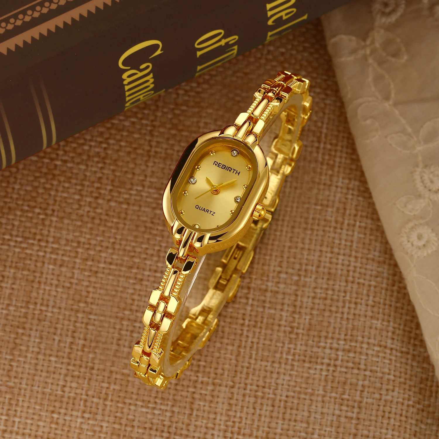 ساعة يد نسائية ذات طراز جديد أنيقة وخفيفة الوزن وأدبية راقية