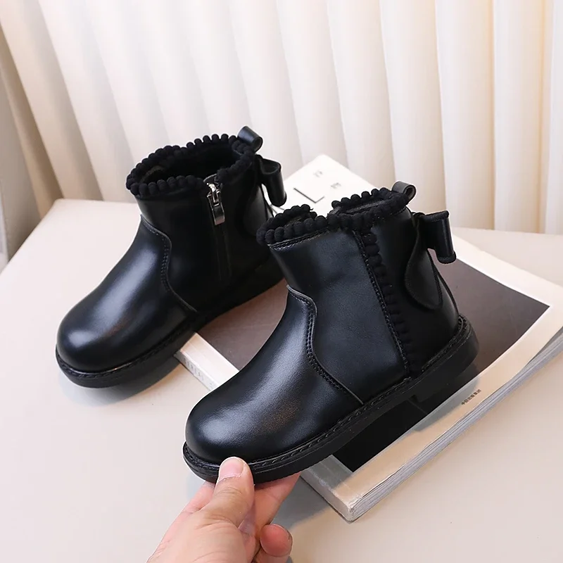 2024 Children Leather Plush Boots for Girls Winter New Fashion Korean Style Soft Bottom Anti-slippery Versatile Chic Zip Shoes