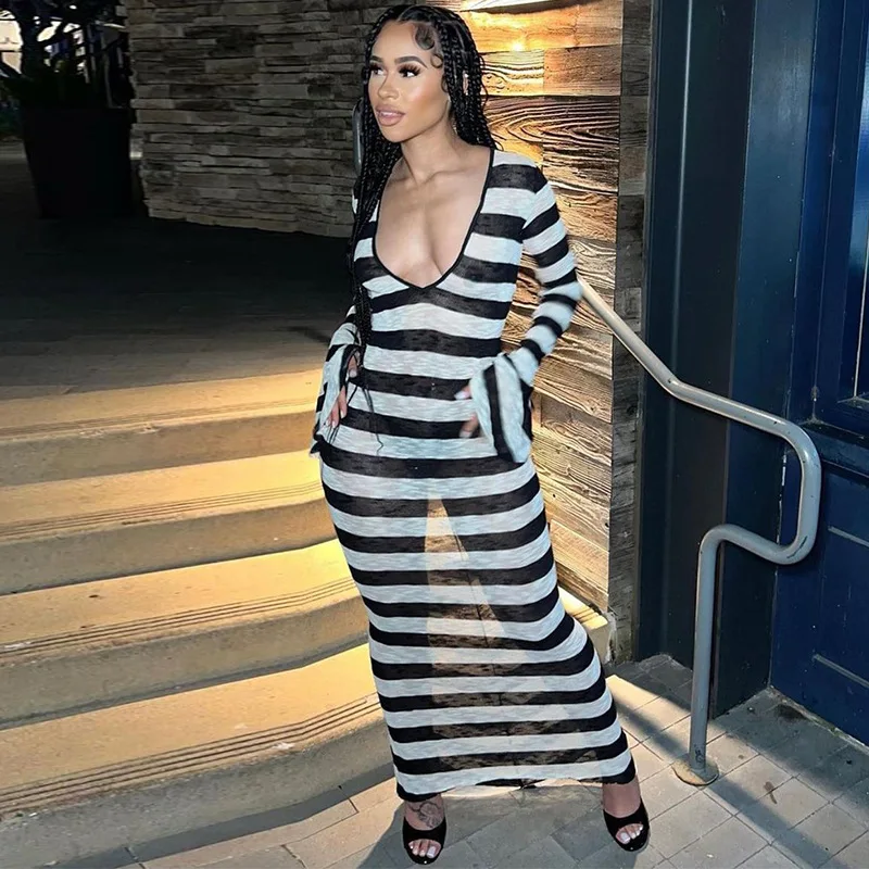 

2026 Summer New Product Fashionable European American Sexy Spicy Girl Style V-neck Long Sleeved Striped Printed Dress for Women
