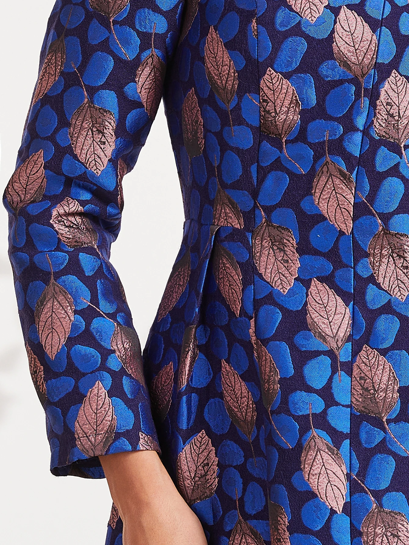Blue-gray long-sleeved heavy jacquard fashion elegant and exquisite dress