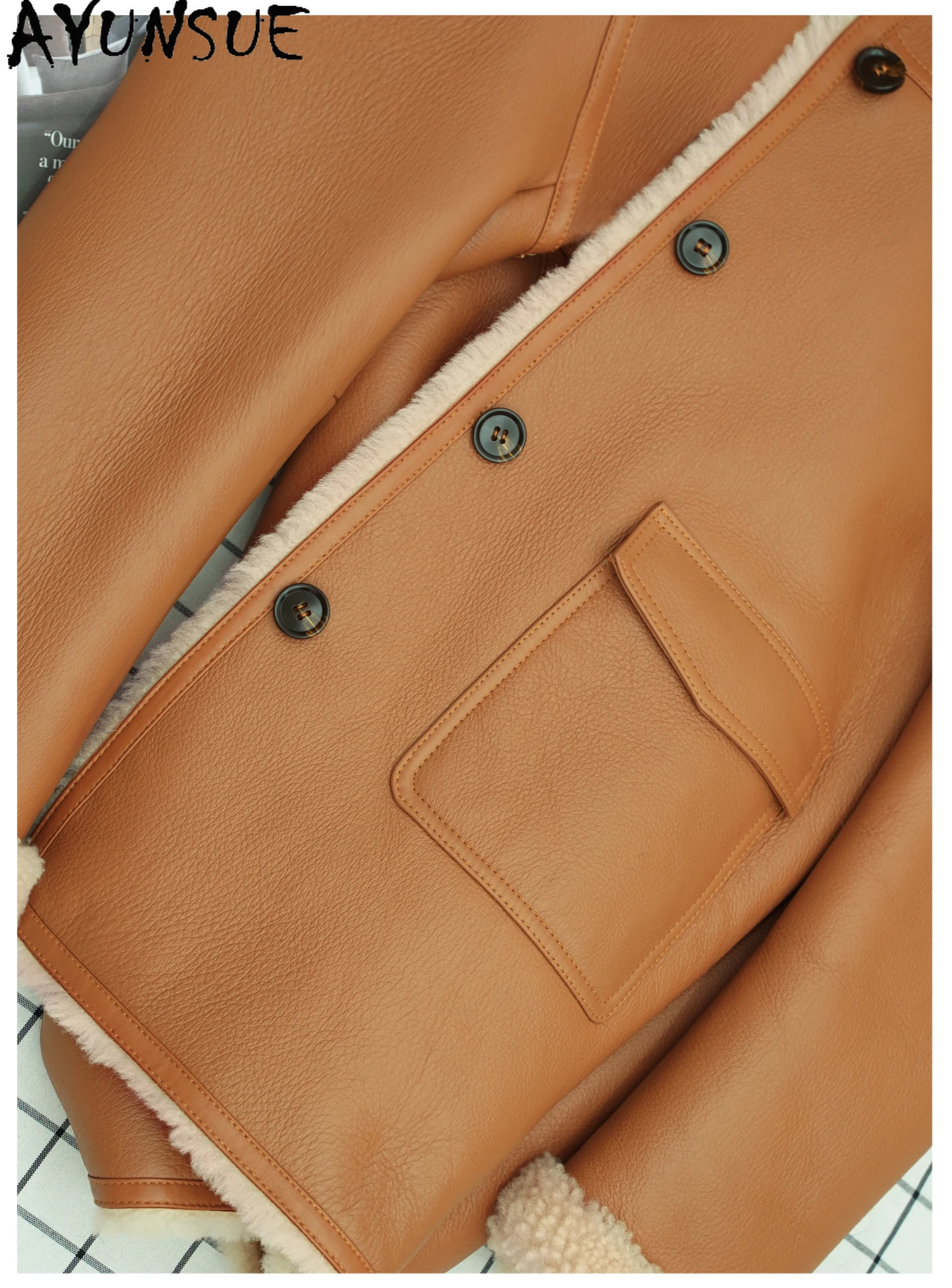 سترة من الجلد الطبيعي من فراء الأغنام من AYUNSUE للنساء 2025 معطف من الفرو الطبيعي ملابس شتوية دافئة للسيدات نمط جديد شوبانا Жenska