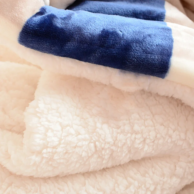 Thickened Coral Double-Sided Blanket for Autumn and Winter Ideal for Dormitory Single Person, Imitation Lamb Wool Blanket