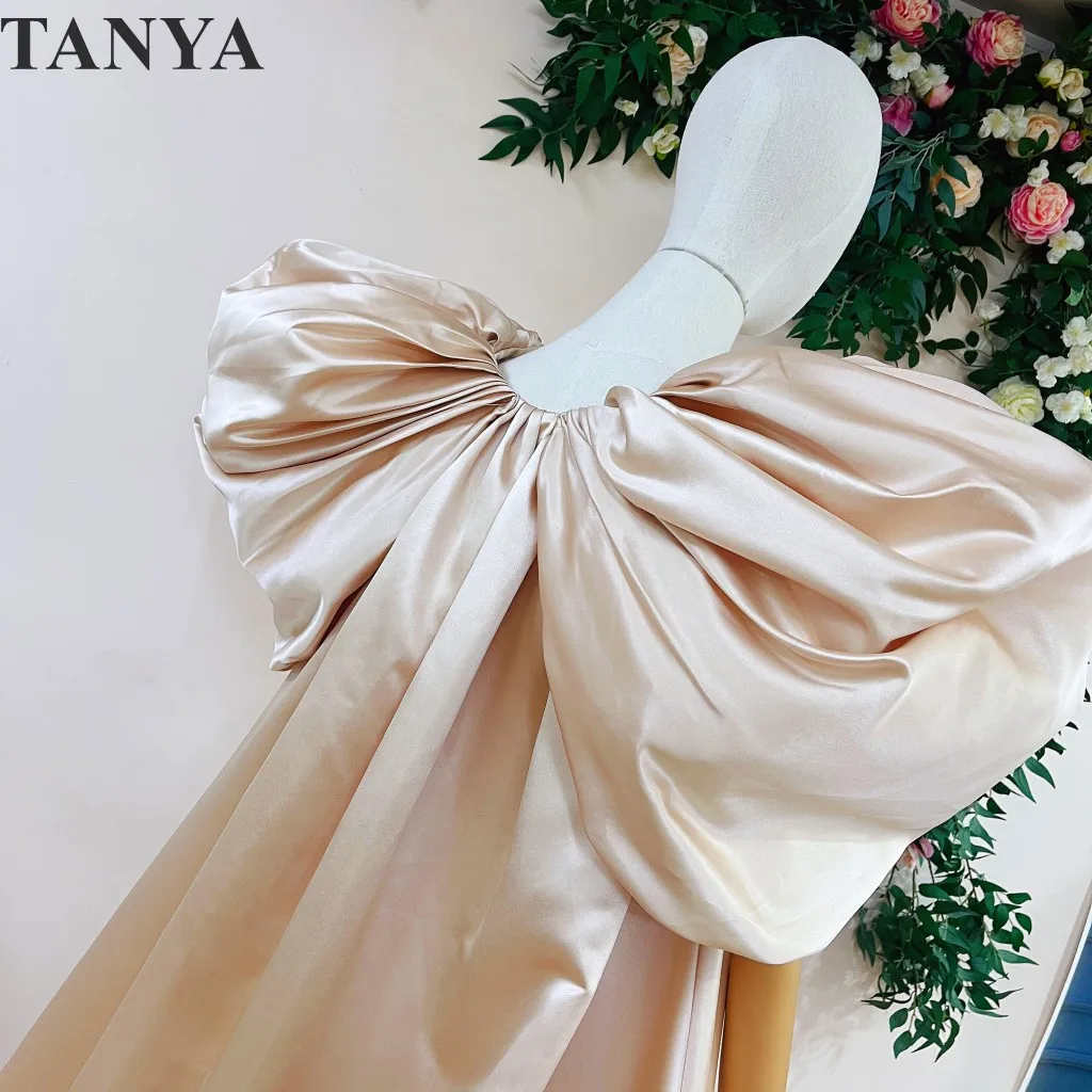 Champagne Satin Long Wedding Cape Puffy Shoulder Floor Length Evening Cape Long Jacket A Line Outfit Coat For Women Costume