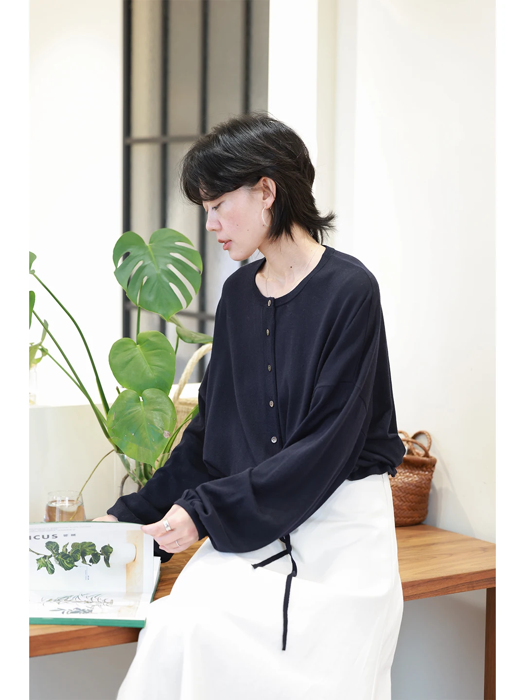 

Легкий, мягкий, тонкий вязаный кардиган из шерстяной смеси с круглым вырезом, белый, женский, свободный крой, с завязками, для повседневной носки