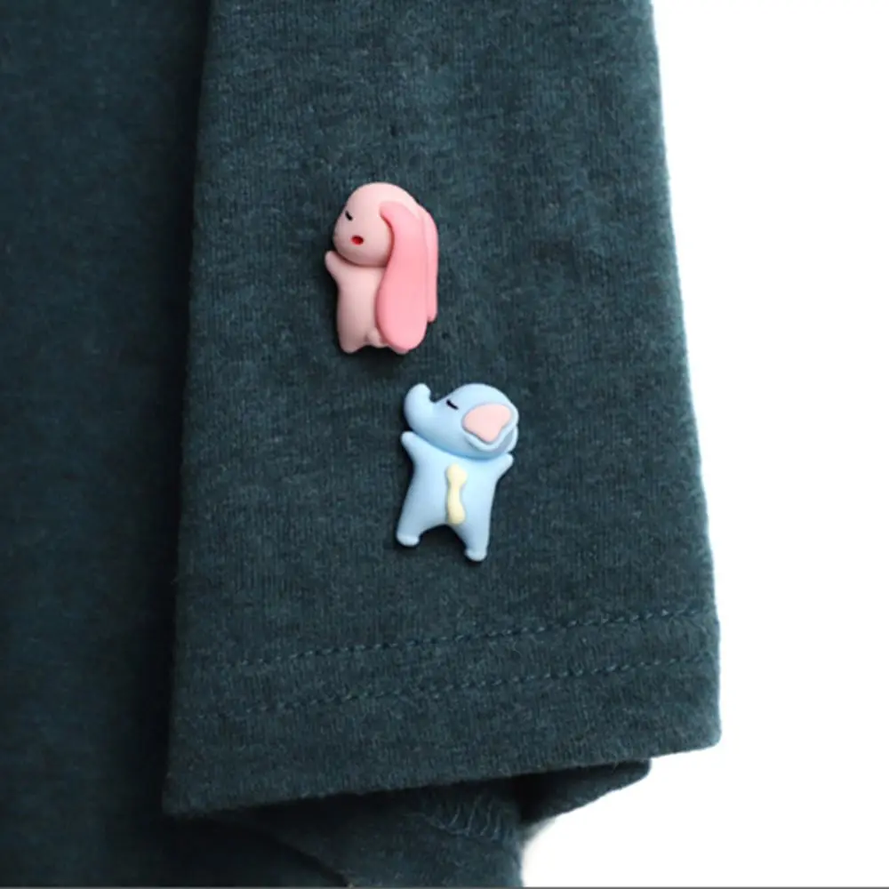 Cartoon Design Decoration Resin Elephant Bunny Duck Turtle Korean Style Badge Women Brooch 3D Animal Brooch Clothes Accessories