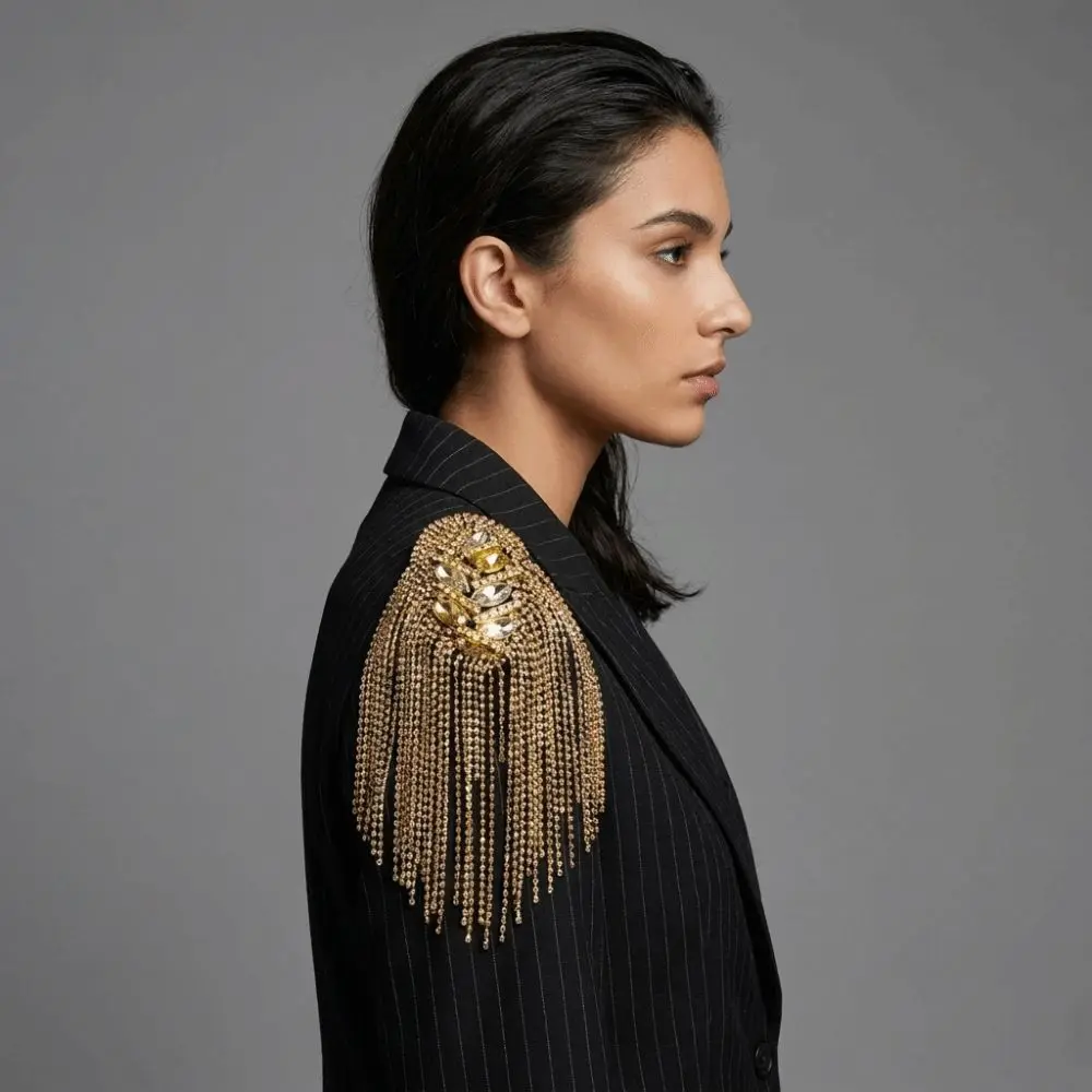 Handmade Shoulder Epaulettes Long Chain Fringe Design Tassel Shoulder Board Lightweight Vintage Rhinestone Epaulet Halloween