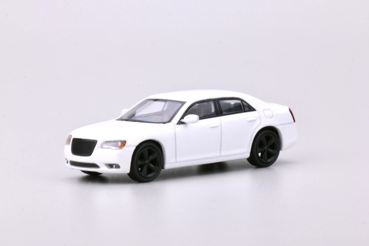1/64 Chrysler 300C Pearl White Metal Black Alloy Car Model