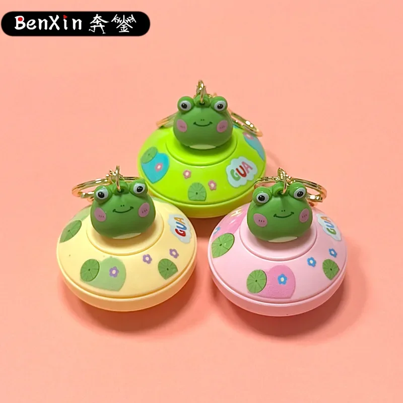 

2025 Minso creative frisbees, key chains, schoolbag pendants, exquisite car gifts, key chain pendants