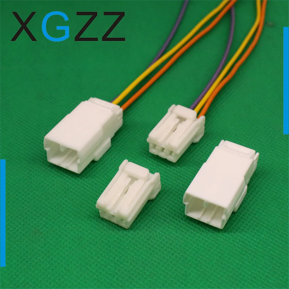 174928-1/174921-1 Suitable for Pentium B50 ceiling light reading light, ceiling light plug, tail plug, connecting wire