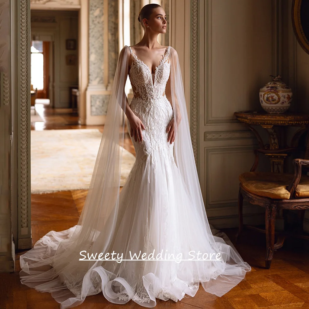 

Mermaid Wedding Dress with Detachable Tulle Cape Customized V Neck Lace Applique Sweep Train Illusion Woman Bridal Gowns
