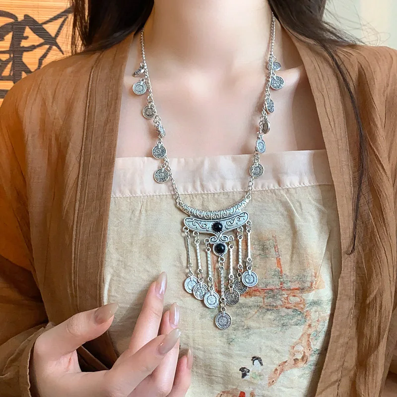 

Vintage Ethnic Coin Tassel Pendant Necklaces for Women Boho Long Silver Color Metal Statement Necklace Party Daily Jewelry