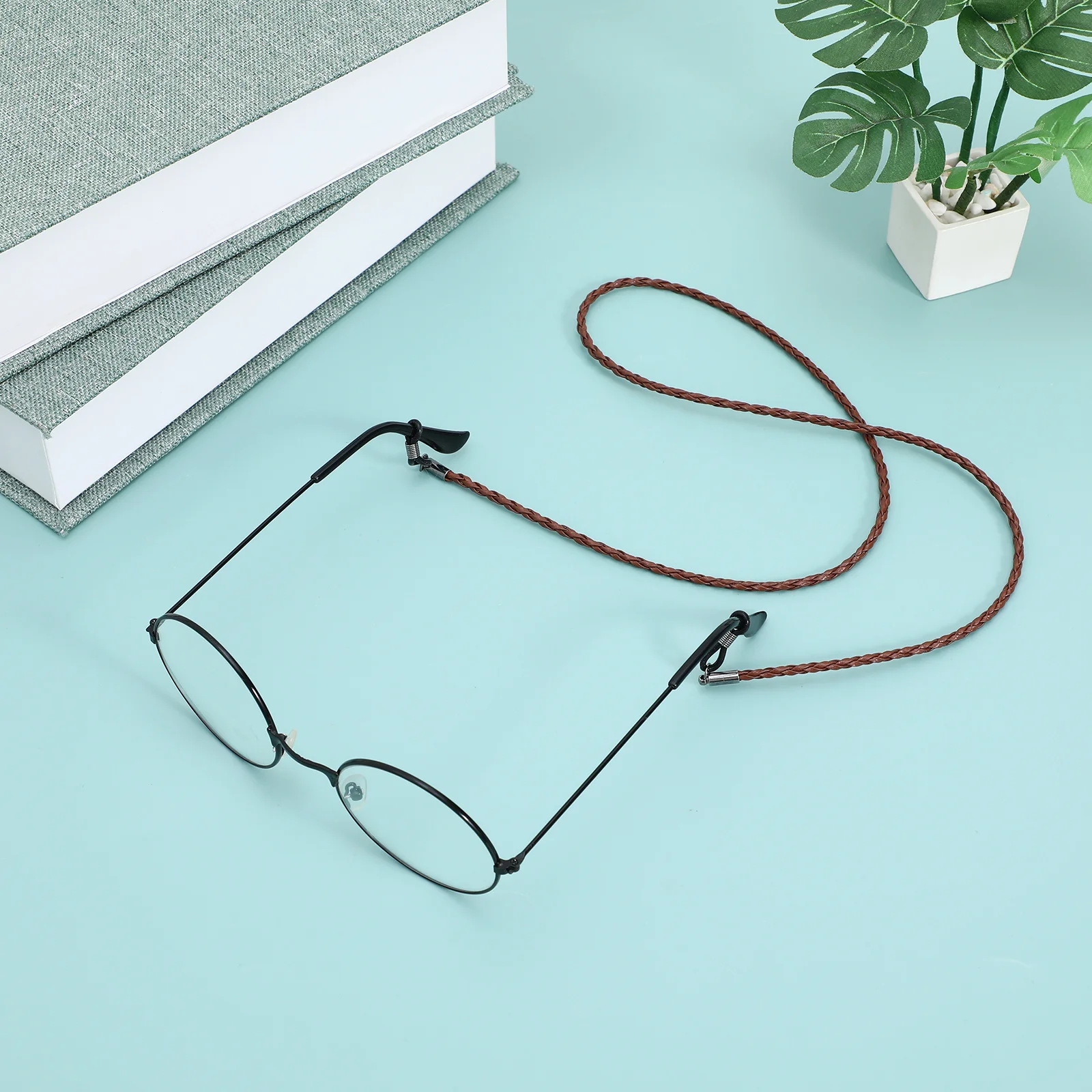 

Brown Eyeglasses Strap Strong Eyeglass Retainer Lanyard Necklace for Men Women Kids Stylish Non Slip Eyeglasses Holder