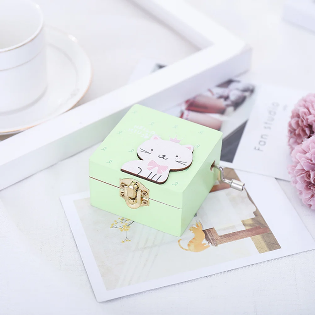 

Wooden Music Box Kitten Shaped Miniature Hand-Cranked Mechanical Rotation Wind Up Music Box Birthday Valentine's Christmas
