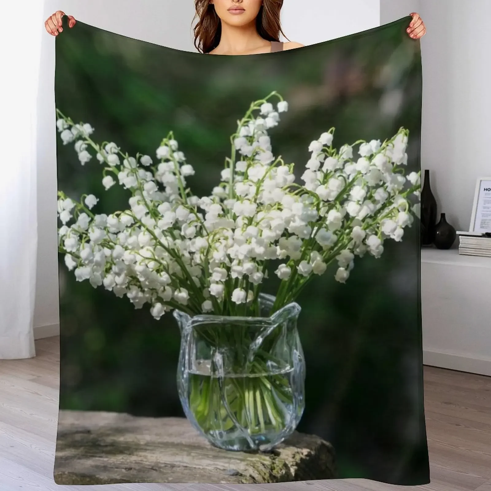 Springtime Aromatherapy - Lily-of-the-valley Flower Bouquet Perfuming the Air Throw Blanket Cute Plaid Bed covers Loose Blankets