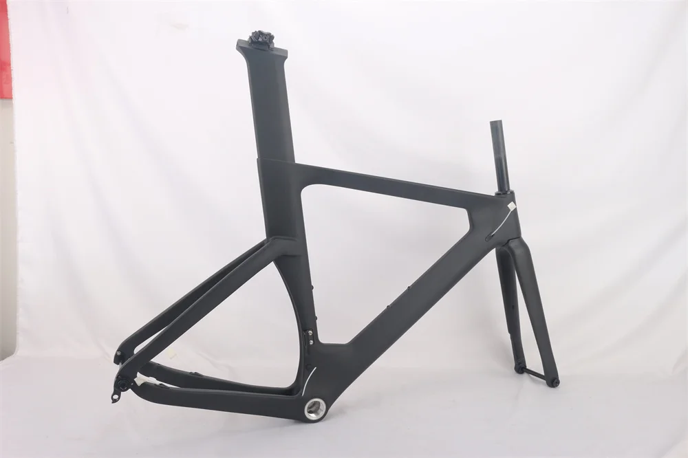 จักรยานเสือหมอบราคาโรงงาน ลดราคาพิเศษ โครงคาร์บอน T800 BSA68 (รองรับ DI2) ระบบดิสก์เบรก ขนาด 49/51/54/57 ซม.