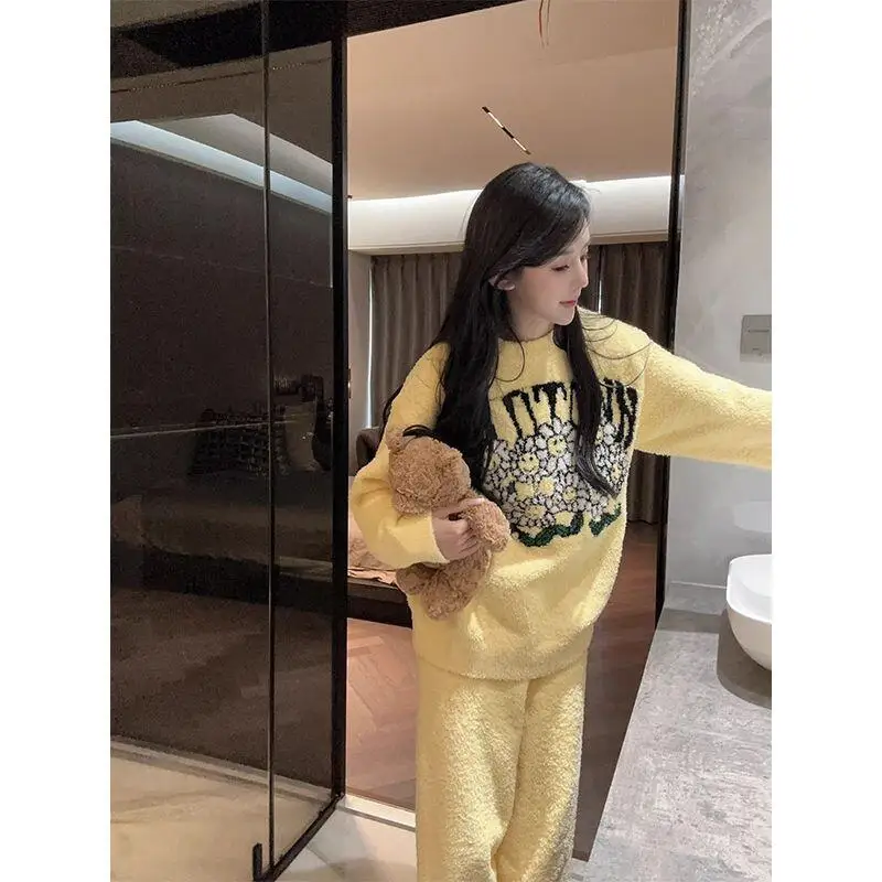

Autumn and winter soft half-velvet thickened warm coral velvet pullover pajamas for women sweet cartoon casual home wear