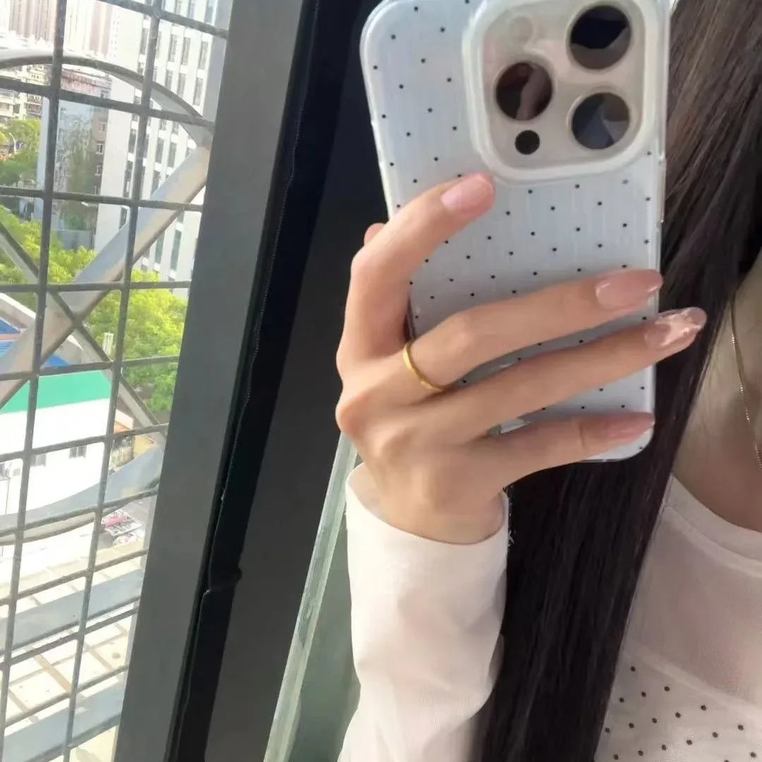 DMAWMJ etui na telefon z prostymi kropkami do iPhone'a 16 Pro Max 15 Plus 14 13 11 silikonowa tylna obudowa do iPhone'a 12 Pro Shield Bumper Shell