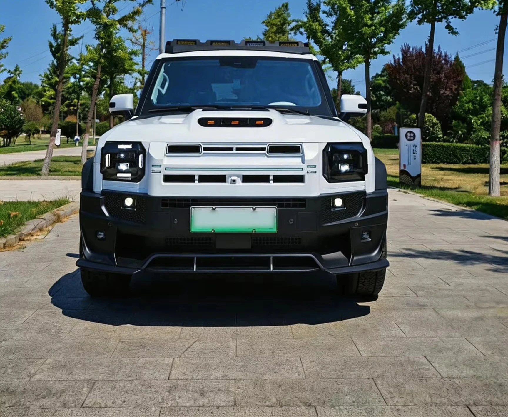 High Quality Screw-on Body Kit Off-road Bumper Grille Hood Fender Flares