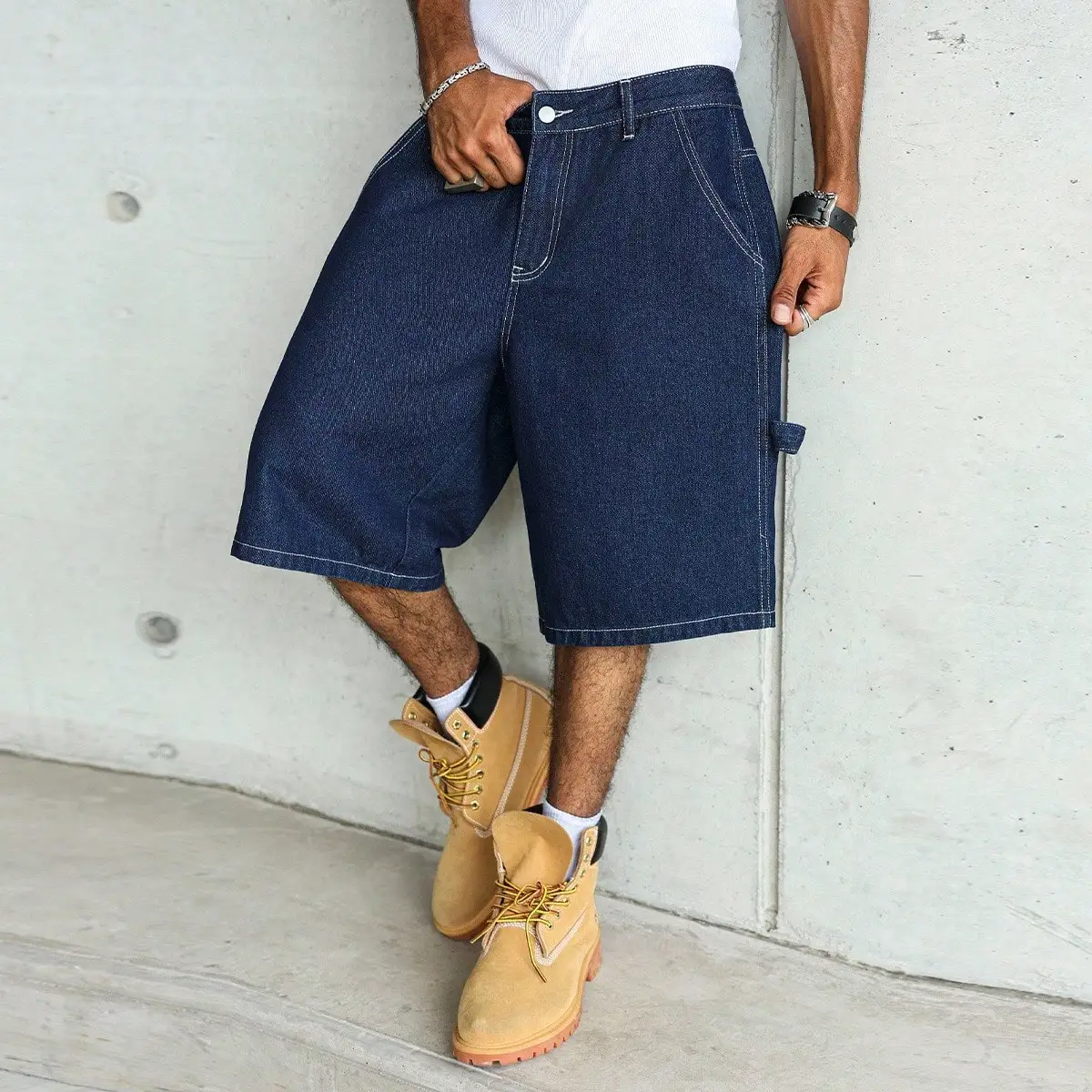 

Loose-Fit Blue Denim Shorts for Summer, Wide-Leg Style