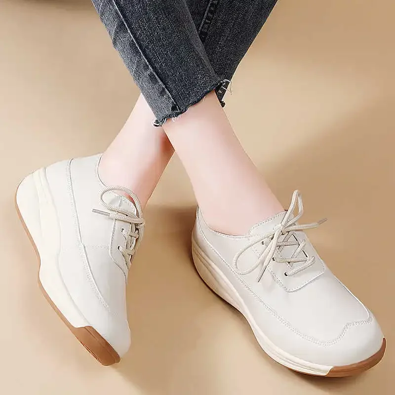 

Thick Sole Autumn Women's Boots Size 34 Running Summer Sports Shoes Woman Summer Sneakers Tenks Luxury Brand Aestthic