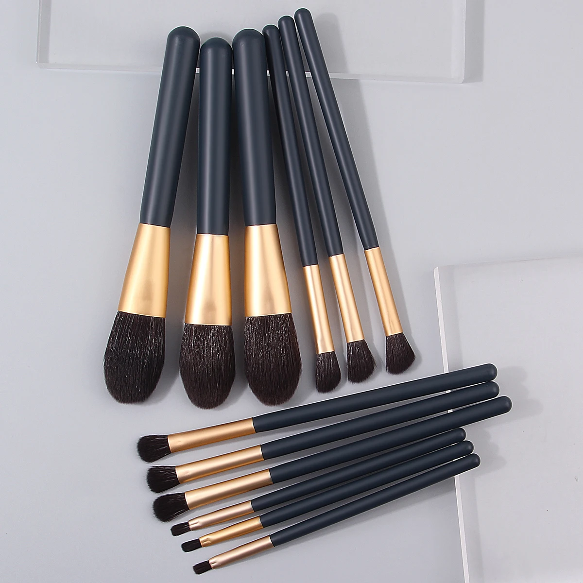 12PCS Soft facial makeup brush set, loose powder brush, blush brush, eyeshadow brush, multi-functional makeup tool