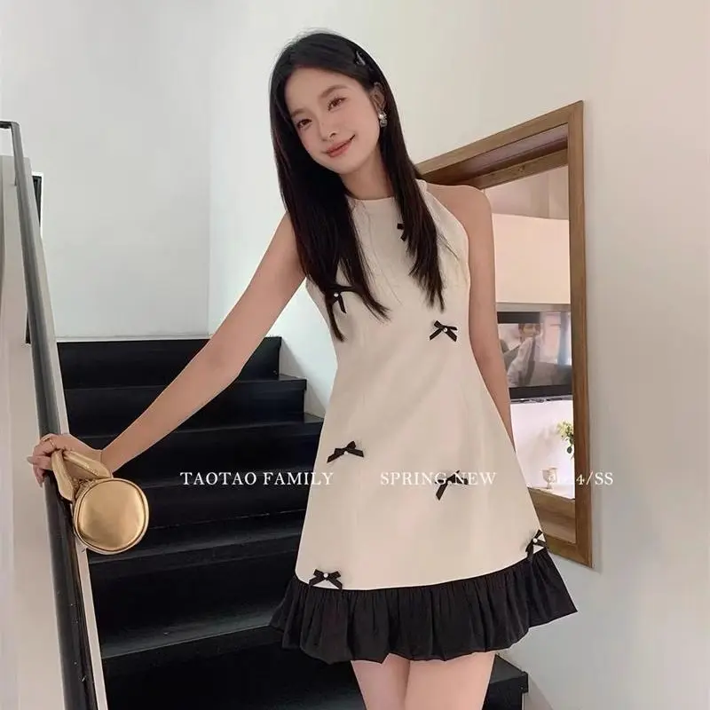 

Fashion French Sweet Splicing Bow Waist Slimming Knitted Dress for Women