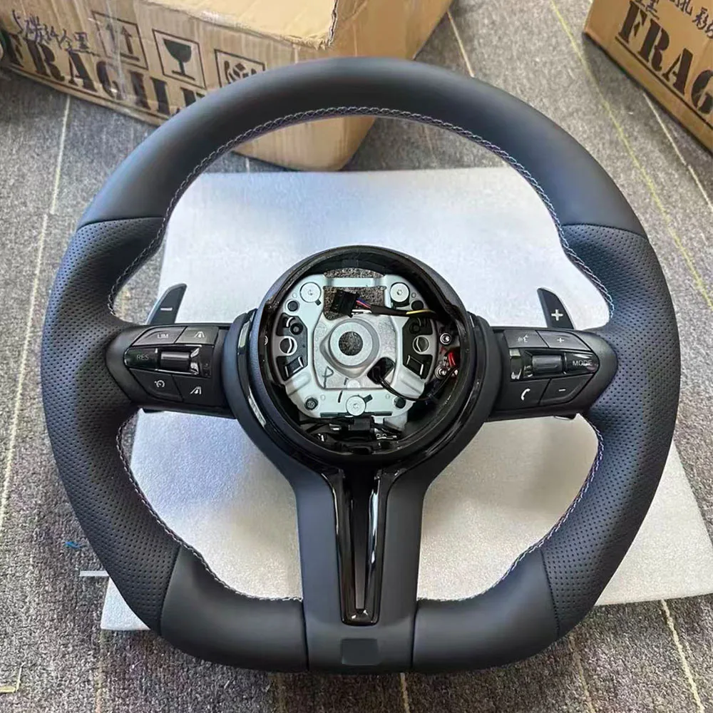 

Автомобильный кожаный руль для M3 M4 M5 M6 F30 F10 F15 F36 F01 F20 F22 F25 F31 F32 E70 E71 E90 E91 E92 X1 X2 X3 X4 X5 X6