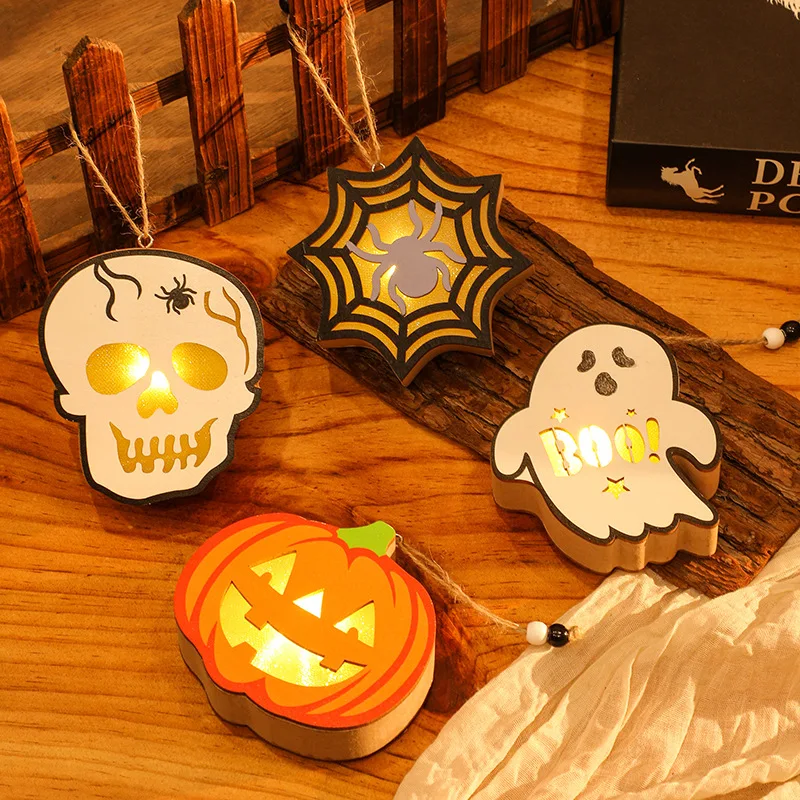 

2024 Halloween Tree Hanging Light Wooden Skeleton Ghost Halloween Led Decorations Hangings