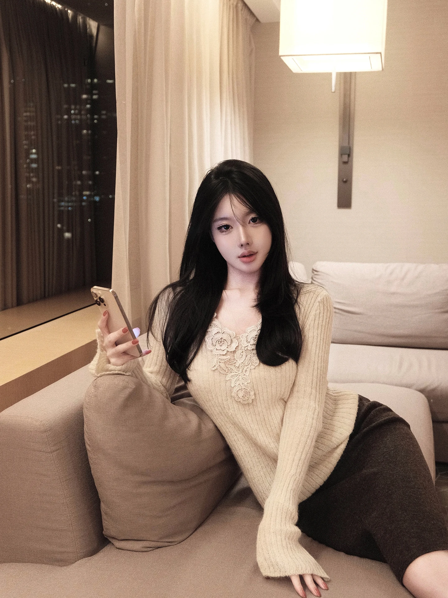 

LaaReeToo Кружевной трикотажный джемпер с V-образным вырезом для женщин, весна-осень, базовый слой, верхняя одежда, повседневный свободный крой, длинный рукав, с цветочным узором