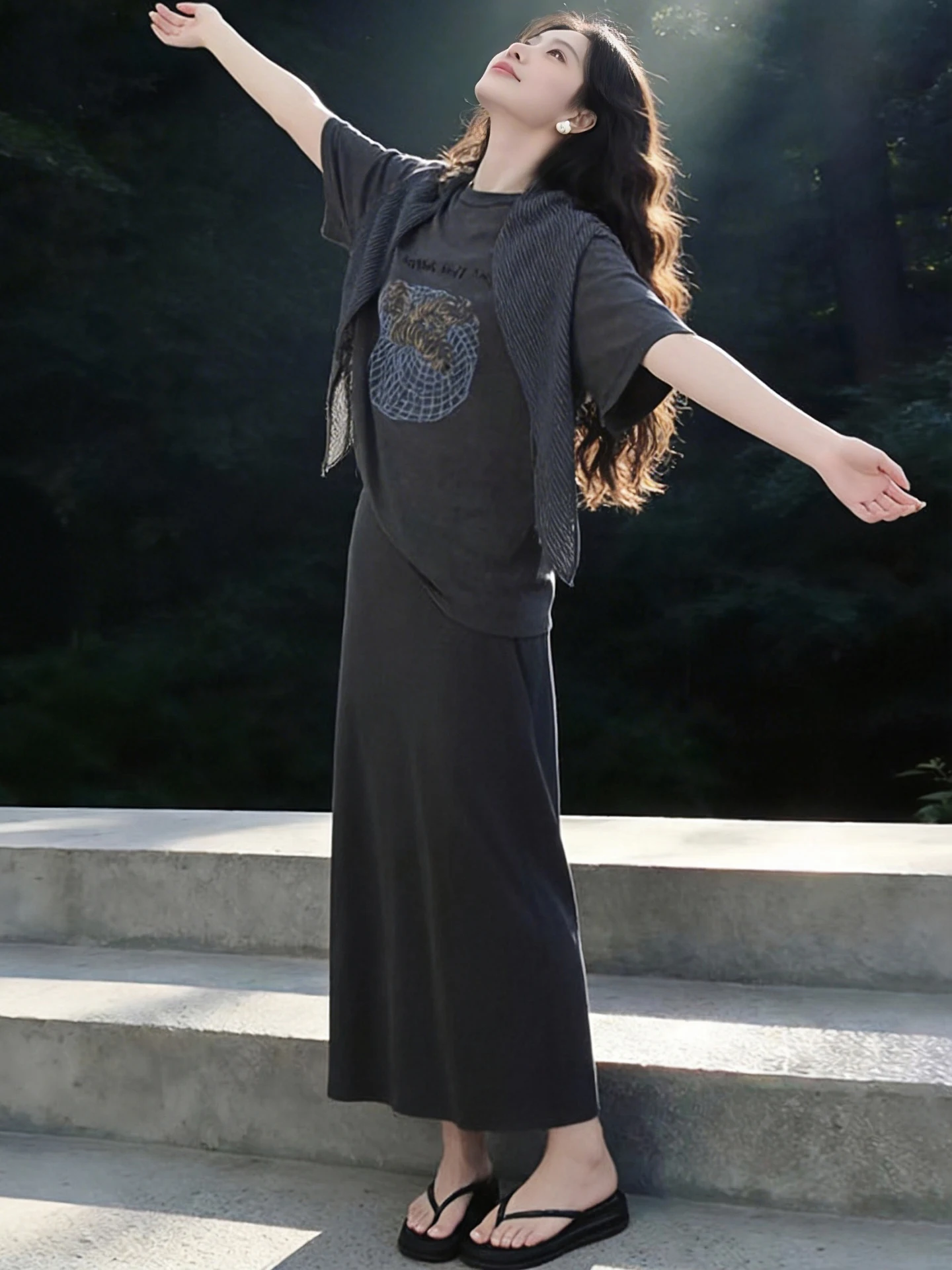

Casual round Neck Short Sleeve T-Shirt Half Skirt Summer New Belt Waist Conceal Meat Lazy Style Three-piece Set High Waist Lo...