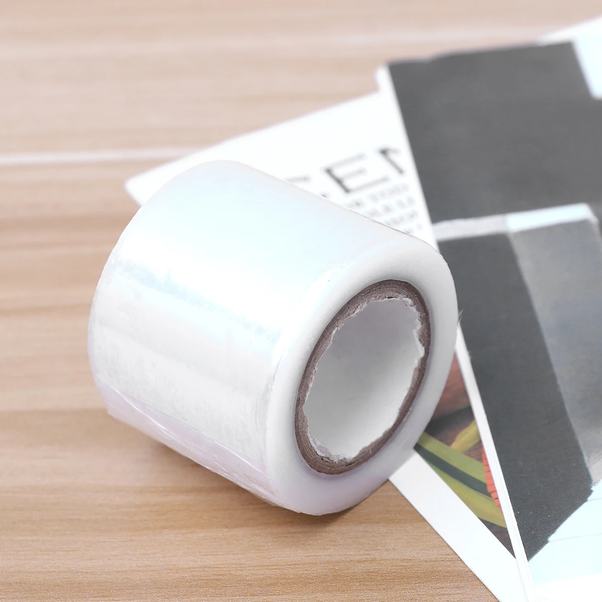 

1 Roll 42Mmx200M High Quality Eyebrow Liner Film Skin Friendly Durable Preservative Wrap For Tattoo Supplies