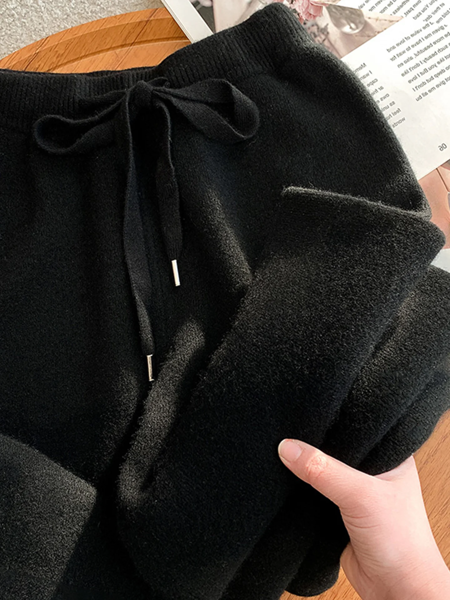 루즈 니트 와이드 레그 팬츠 부드러운 단색 캐주얼 스트레이트 레그 바지 피부 친화적 슬림핏 가을 패션