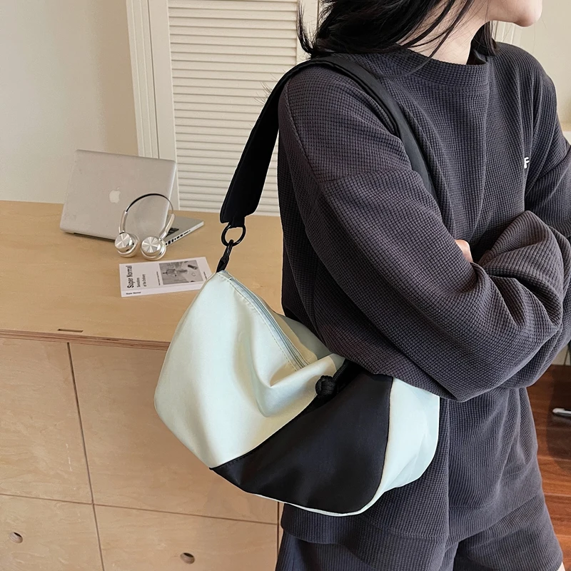 

2025 New Style Women's Color-Block Shoulder Bag, Crossbody Bag, Handbag, Casual Versatile Women's Bag