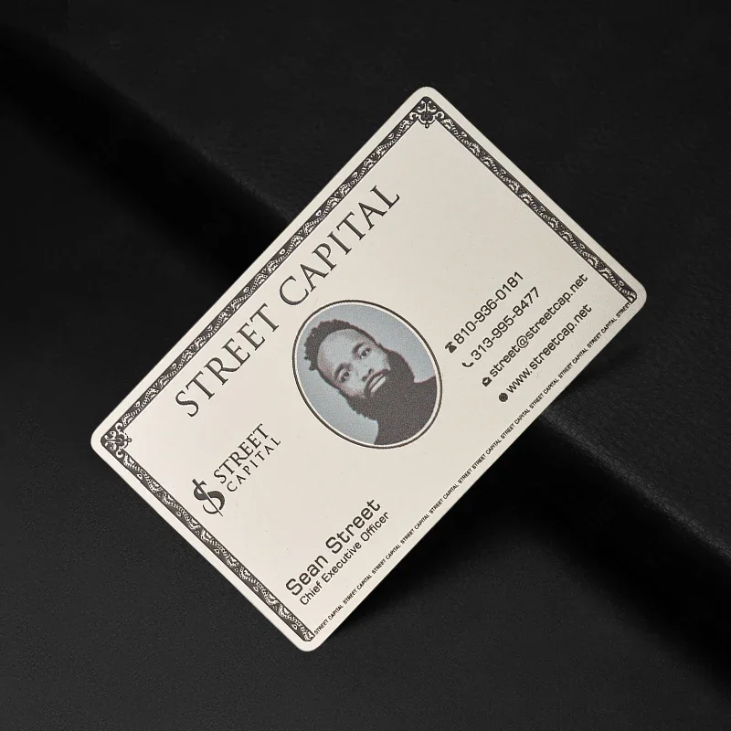 مجموعة بطاقات عمل معدنية فاخرة عالية الجودة للبيع بالجملة، بطاقة لعب معدنية رفيعة للغاية مقاومة للخدش