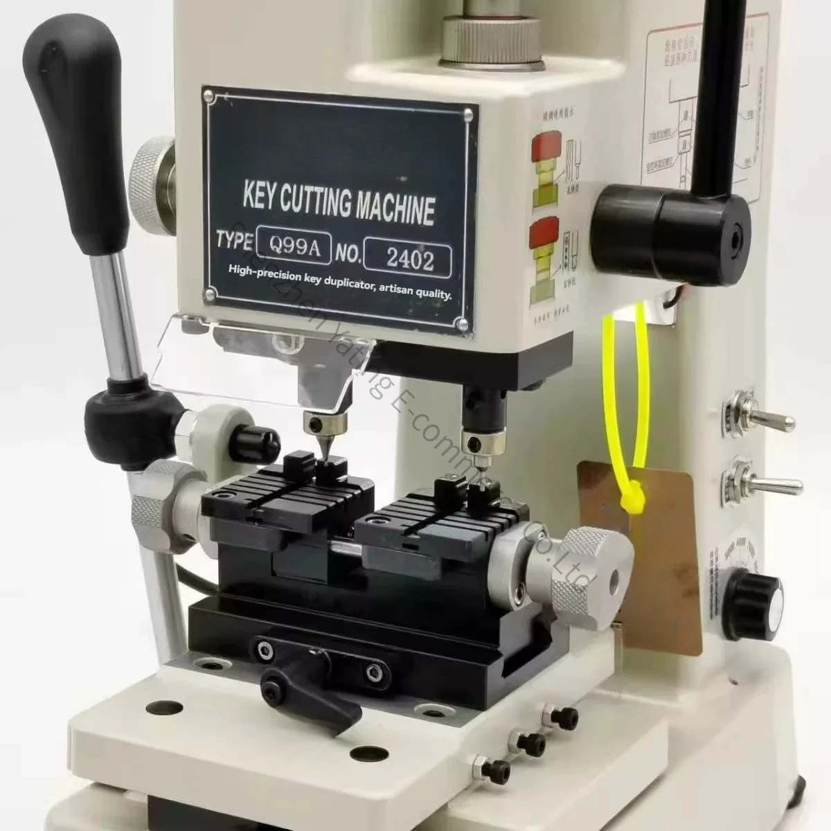 Q99A Multifunctional Fixture, Vertical Key Distribution Machine, Key Duplication Key Machine