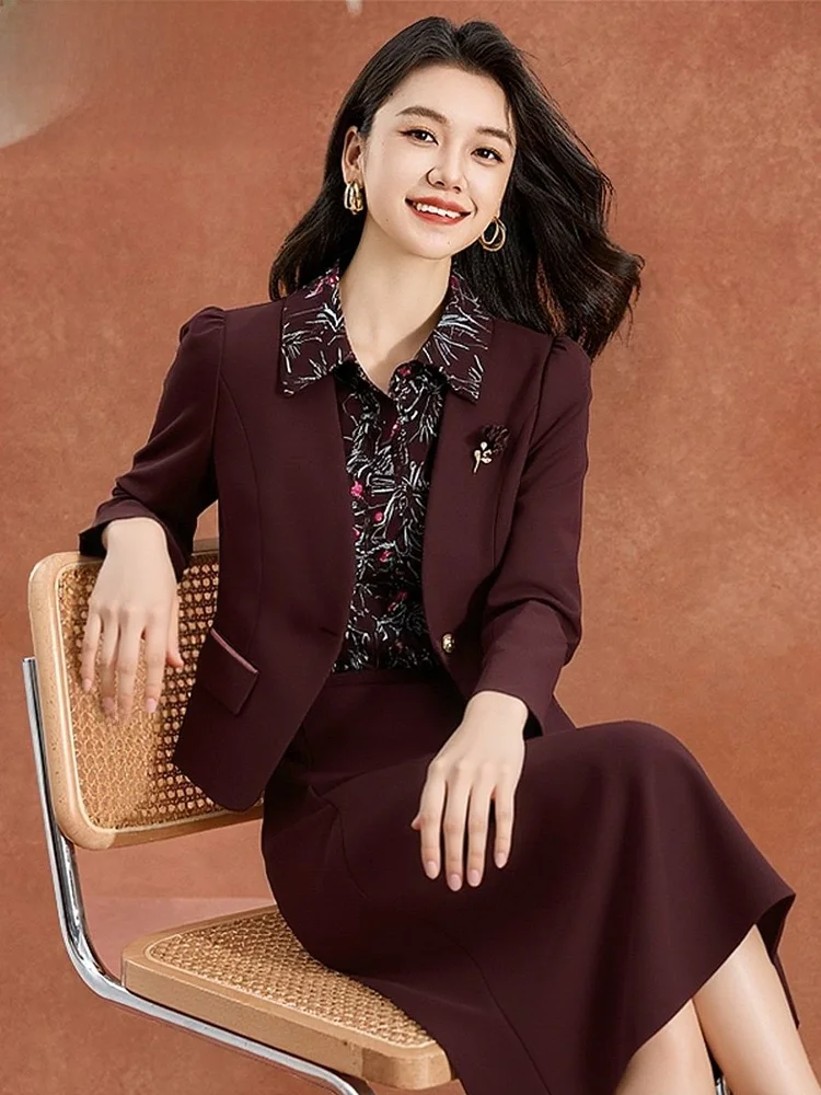 

Элегантный свадебный комплект: платье с завышенной талией, юбка А-силуэта, длинный рукав, роскошный образ. Женская мода, осенняя коллекция от Meilani.