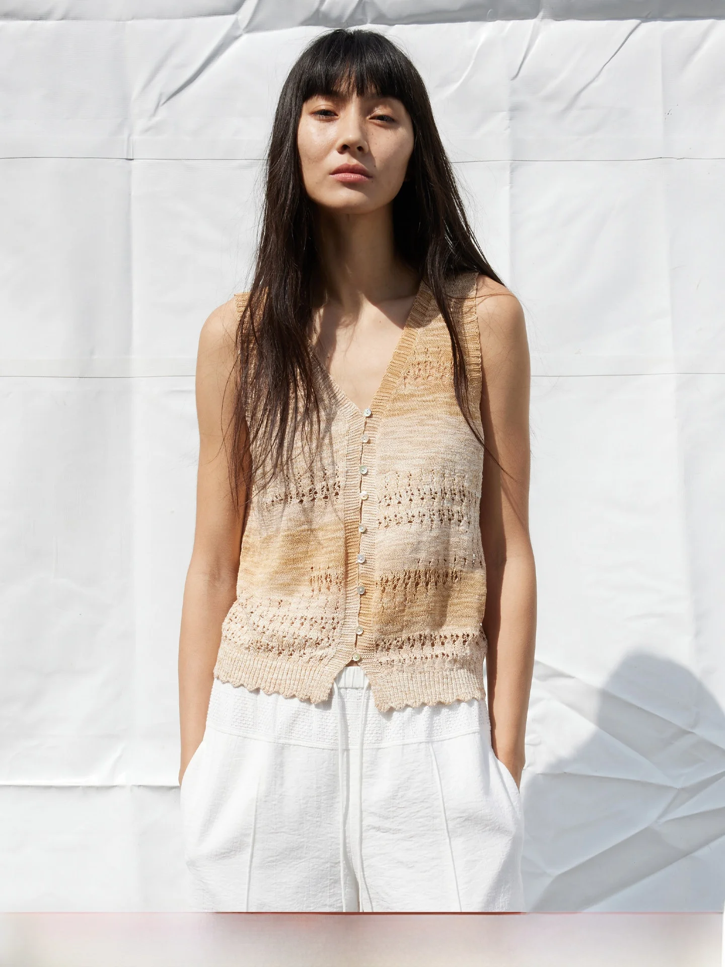 

Summer RandomPiece25 Segmented Dyeing Silk Cotton Yarn Knitted Vest Local Hollow Design Women's Fashion Thin Cotton Blend Vest
