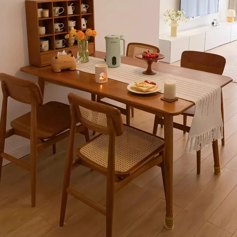 Square Interior Din…