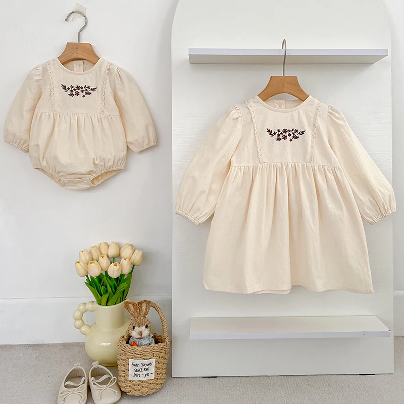 Schwestern Kleid Herbst Kinder Baby Mädchen Retro Stickerei Schwestern Spitze Kleid Säuglingsspiel Kinder Baby Mädchen Prinzessin Kleidung Strampler