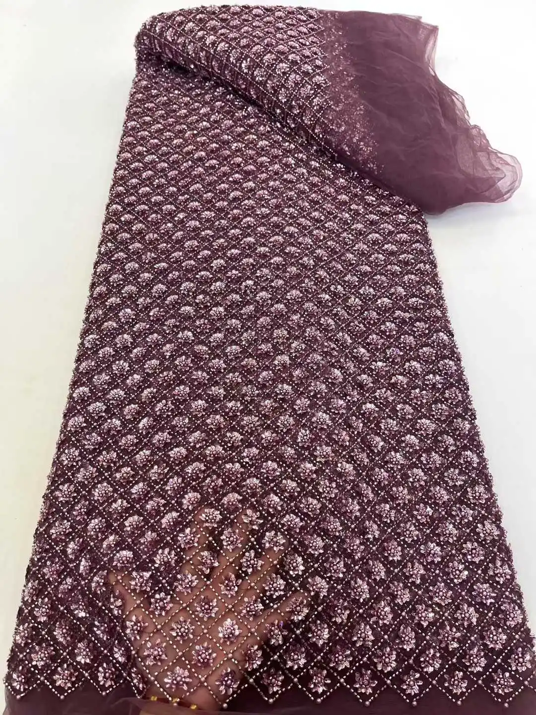 2025 New Design African Heavy Beaded Lace Tulle Lace Fabric French Sequins Embroidery Lace Fabric For Dresses Wedding Material