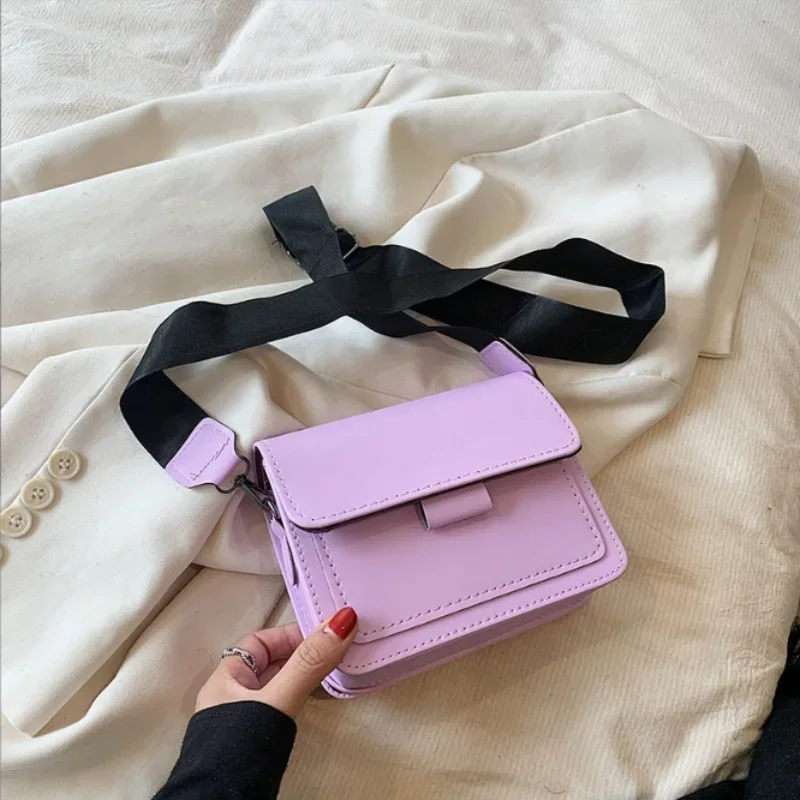 حقيبة كتف نسائية متعددة الاستخدامات من Ins - حقيبة مربعة صغيرة بحزام عريض من جلد البولي يوريثان بتصميم كروس مثالية لخريف وشتاء