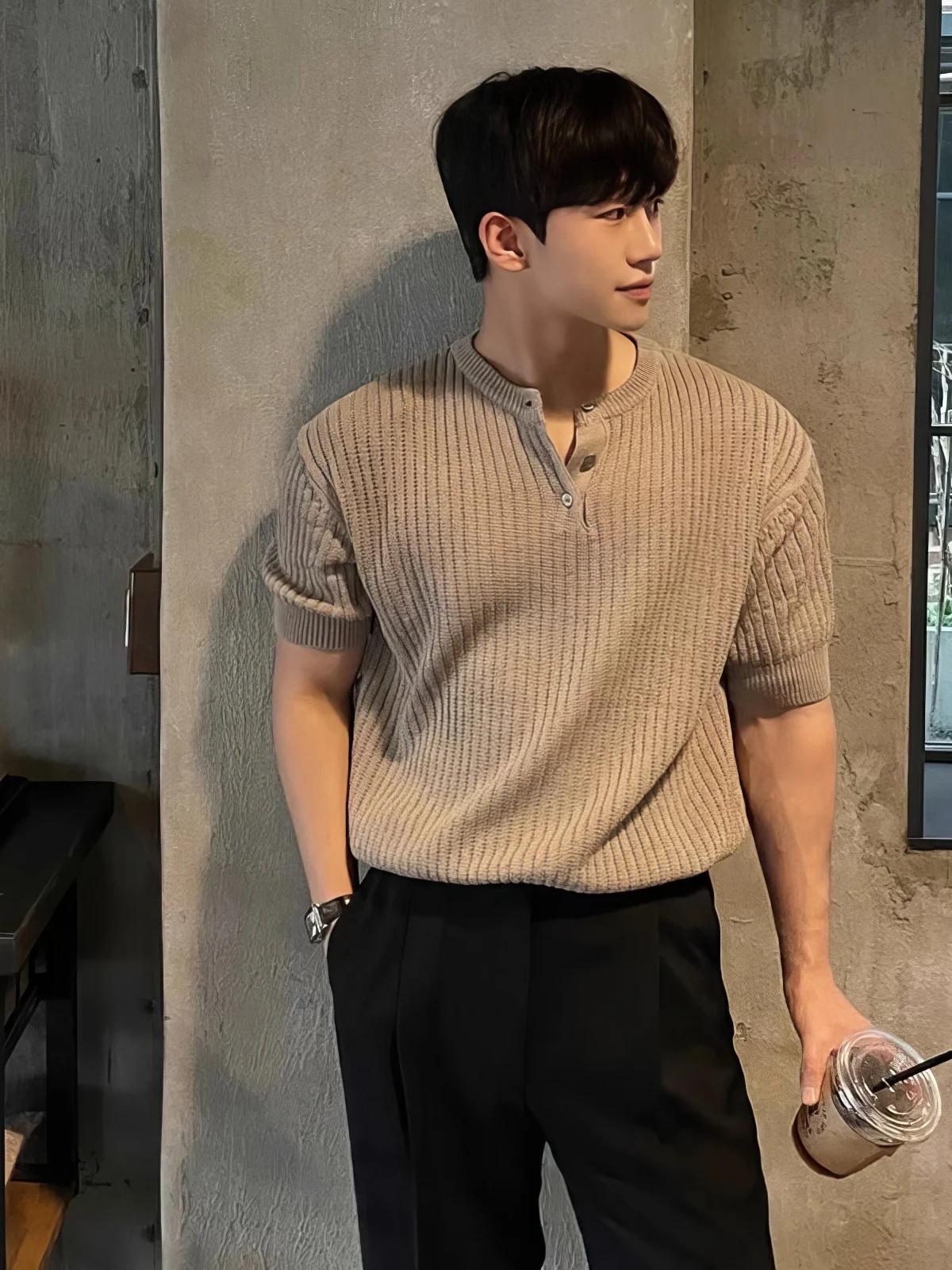 Loose Fit Summer Knitted ort Sve T-irt Men's Korean Sle Casual Design f Sve Body irt Breathable Polyester