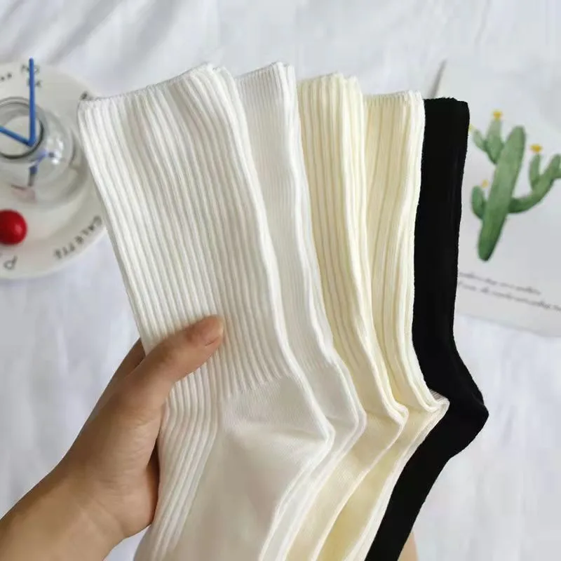 

Women Autumn Winter Socks Vertical Stripe Stacked Solid Color Socks Japanese Middle Tube Cotton Simple All Match Sock Calcetines