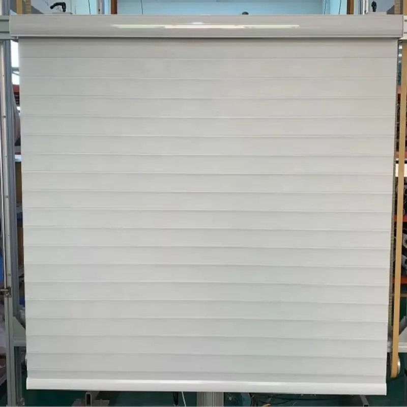Customized Solar Panel Battery Motorized Blackout Triple Sheer Blinds
