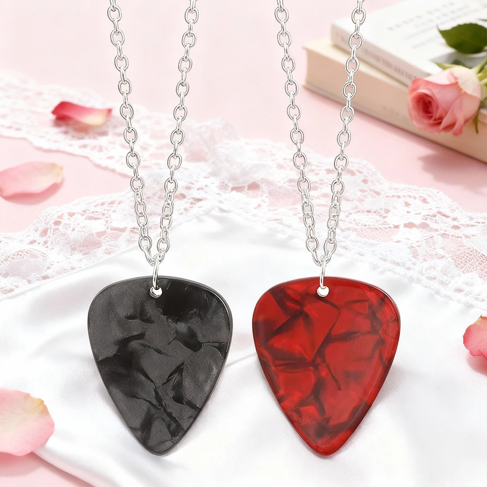 Surprise Popular Musical Heart Necklace Club Musical Pendant Eddie Munson Chain For Women Men Rocker Musician Accessory Gifts