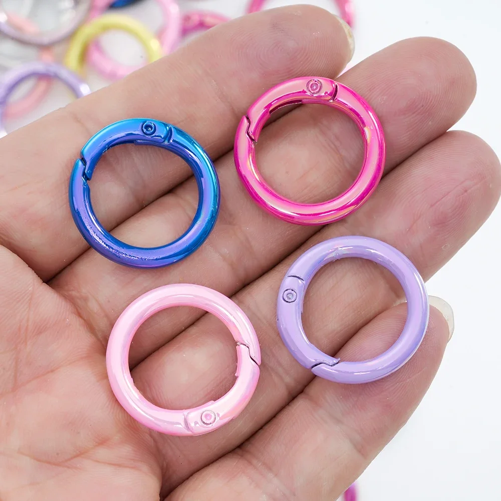 5Pcs UV Farben Metall O Ring Frühling Verschluss Zu Öffnende Runde Karabiner Schlüsselbund Clips Haken Hund Kette DIY Schmuck schnalle Stecker