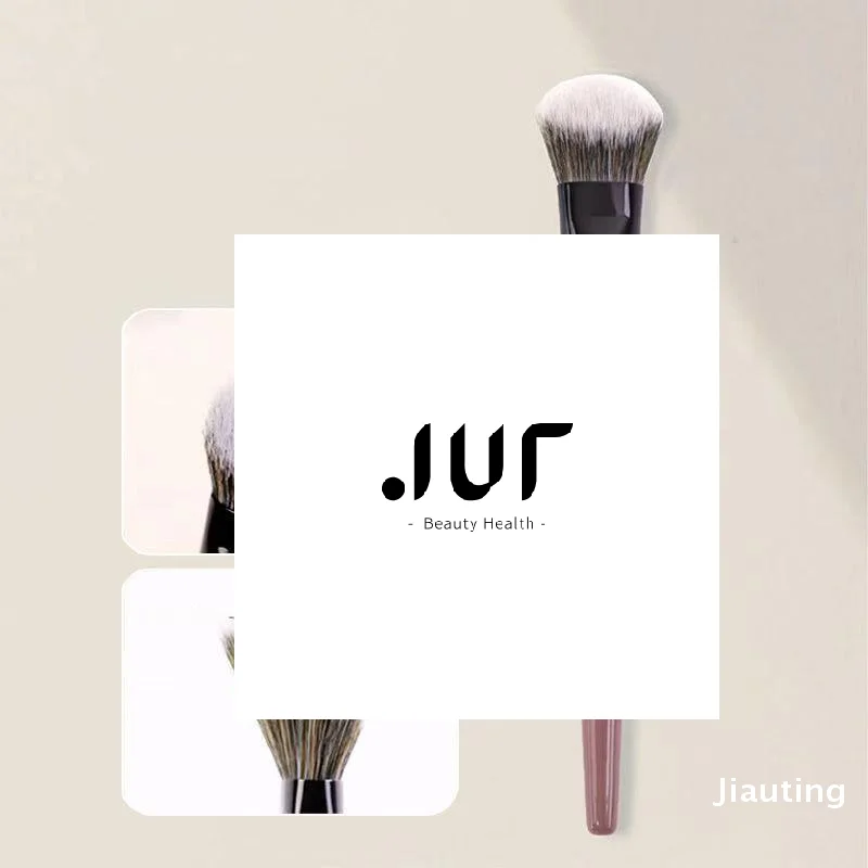 فرشاة أحمر الخدود ذات شعيرات ناعمة للخدود، أداة تجميل محمولة لبودرة أحمر الخدود وكونتور الوجه للنساء والفتيات المبتدئين