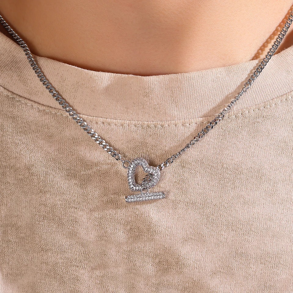 قلادة رومانسية حلوة من الزركون مناسبة للنساء للذهاب إلى الحفلات ومجوهرات عصرية للولائم